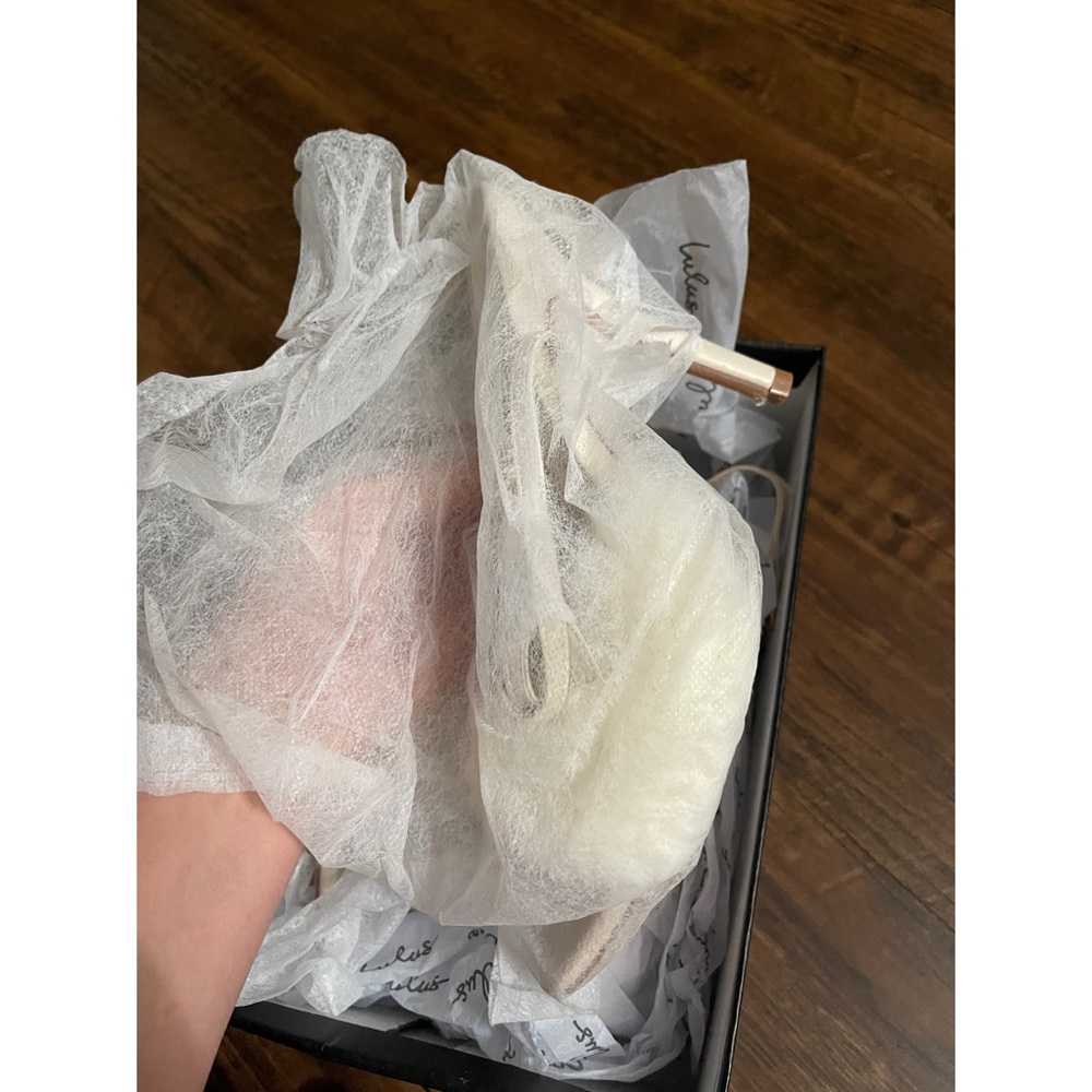 Lulus furry heel sandals 7.5 - Picture 6 of 6